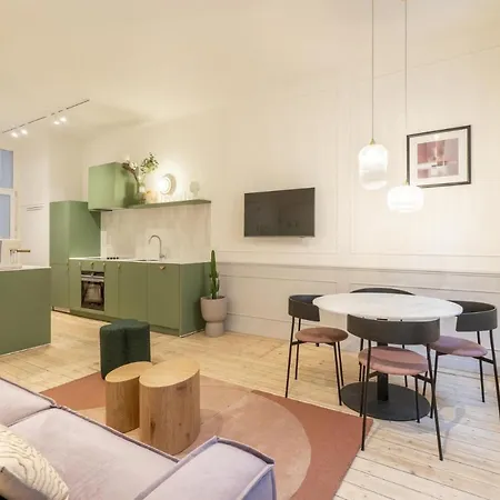 Shway - Le Marnix Apartmán *